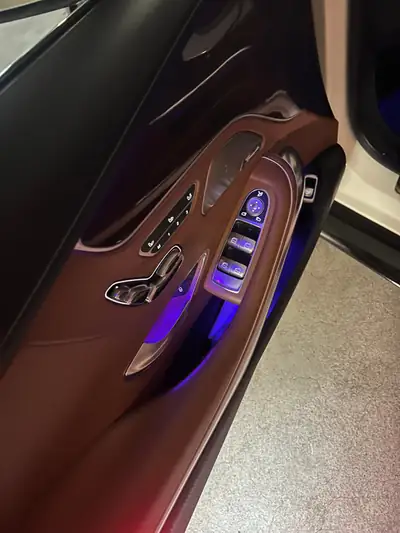 Mercedes-Benz S 500 Coupé 4Matic — Grand coupé de prestige 455 ch, 78'000 km — dettaglio