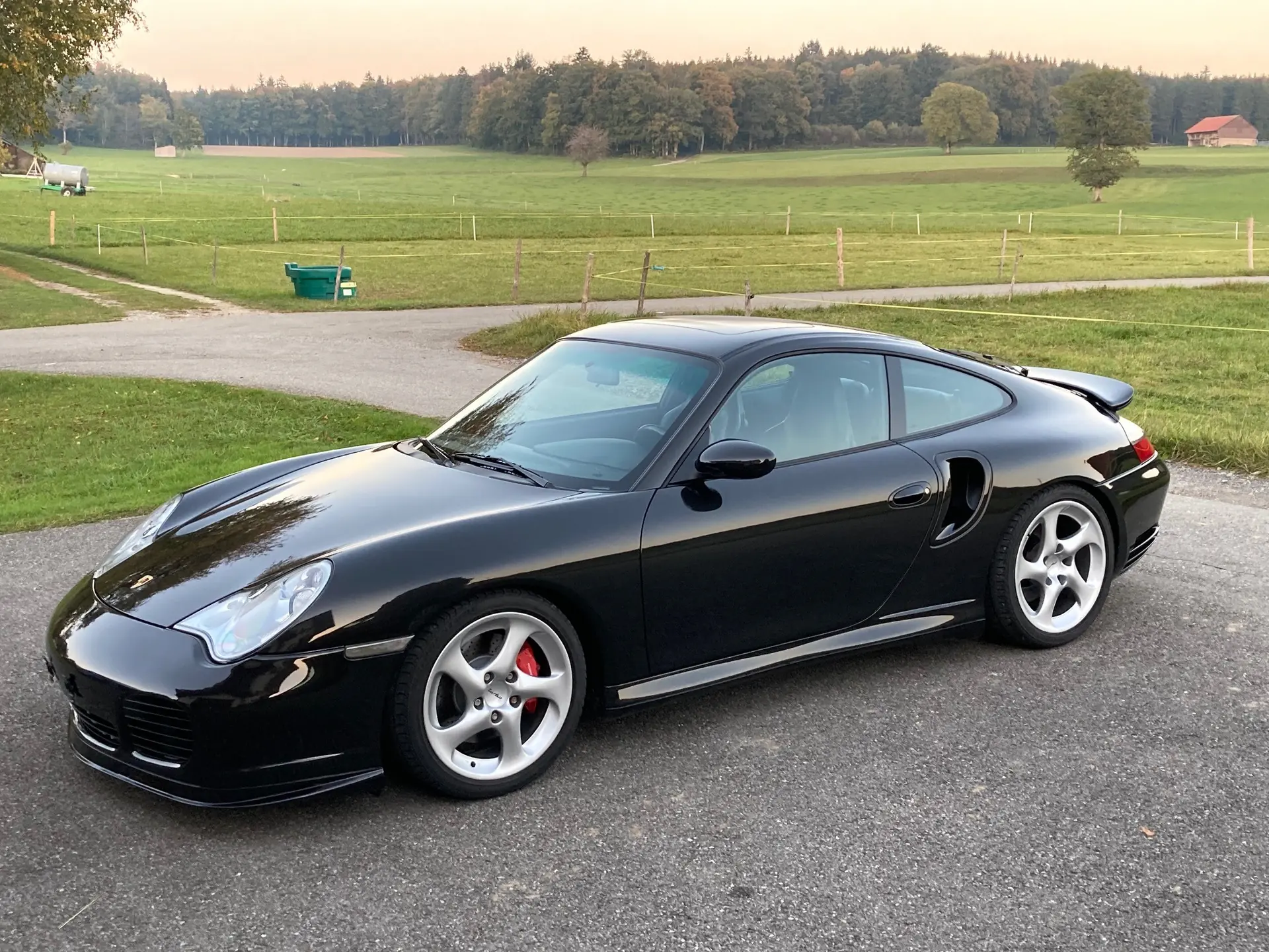Porsche 911 Turbo 2000 — Légendaire coupé sport, 420 ch et boîte manuelle