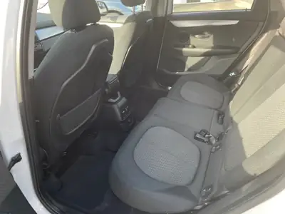 BMW 218 Active Tourer M Sport — Monospace compact polyvalent, moteur efficient et design dynamique — intérieur