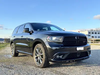 Dodge Durango R/T — SUV 7 places musclé, 364 ch, kilométrage modéré — côté