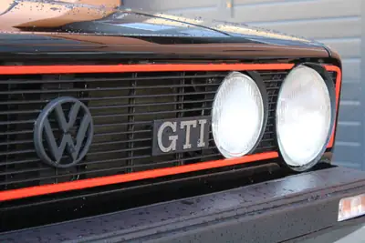 VW Golf 1800 GTI 1983 — Légende des années 80, châssis impeccable et entretien suivi — arrière
