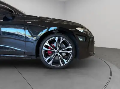 Audi A5 Avant TFSI 150 kW S tronic — Break sportif hybride léger, 7000 km seulement — detail