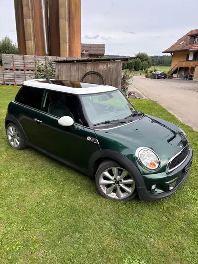 MINI Cooper S Turbo British Racing Green — Sportive compacte authentique, 175 ch, toit panoramique — vista esterna