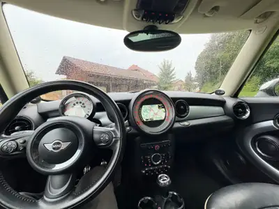 MINI Cooper S Turbo British Racing Green — Sportive compacte authentique, 175 ch, toit panoramique — Miniatura 17