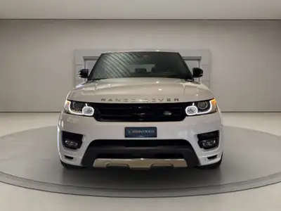 Range Rover Sport 3.0 SDV6 Hybrid — SUV premium hybride diesel, entretien Range Rover — cruscotto