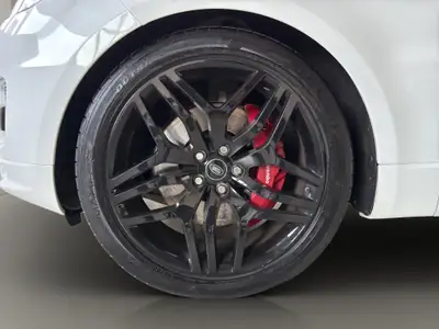 Range Rover Sport 3.0 SDV6 Hybrid — SUV premium hybride diesel, entretien Range Rover — Miniatura 9