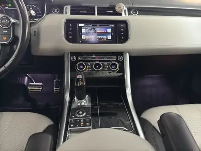 Range Rover Sport 3.0 SDV6 Hybrid — SUV premium hybride diesel, entretien Range Rover — Miniatura 14
