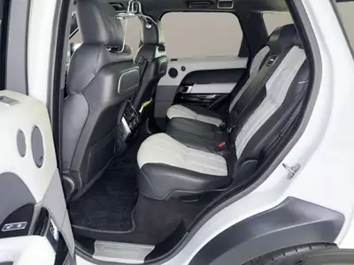 Range Rover Sport 3.0 SDV6 Hybrid — SUV premium hybride diesel, entretien Range Rover — Miniatura 17