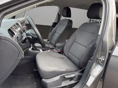 VW Golf Variant 1.2 TSI Comfort — Break polyvalent, moteur efficace, sans sinistre — Miniature 9