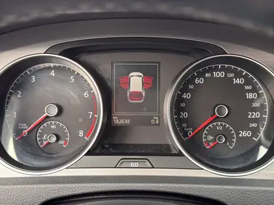VW Golf Variant 1.2 TSI Comfort — Break polyvalent, moteur efficace, sans sinistre — Miniature 11