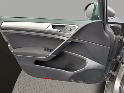 VW Golf Variant 1.2 TSI Comfort — Break polyvalent, moteur efficace, sans sinistre — Miniature 12