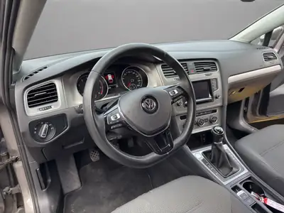 VW Golf Variant 1.2 TSI Comfort — Break polyvalent, moteur efficace, sans sinistre — Miniature 10