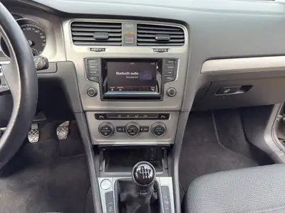 VW Golf Variant 1.2 TSI Comfort — Break polyvalent, moteur efficace, sans sinistre — Miniature 15