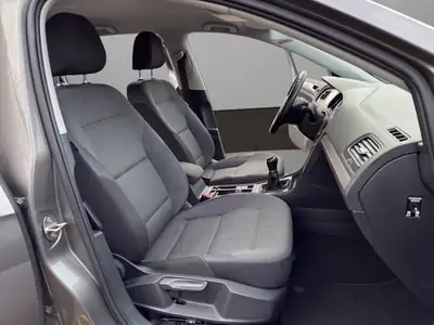 VW Golf Variant 1.2 TSI Comfort — Break polyvalent, moteur efficace, sans sinistre — Miniature 17