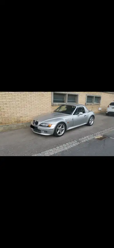 BMW Z3 2.8i Roadster 1999 — Roadster mythique, 192 ch purs et seulement 95'000 km — Miniature 12
