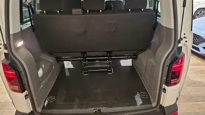 VW T6.1 Caravelle — Monospace 8 places, 4Motion, tout-terrain et famille — Miniatur 17