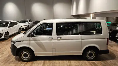 VW T6.1 Caravelle — Monospace 8 places, 4Motion, tout-terrain et famille — Miniatur 16