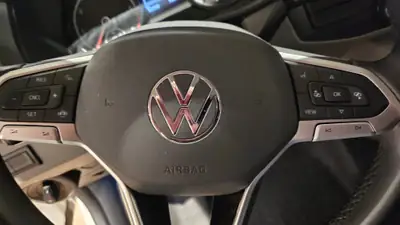 VW T6.1 Caravelle — Monospace 8 places, 4Motion, tout-terrain et famille — Miniatur 28