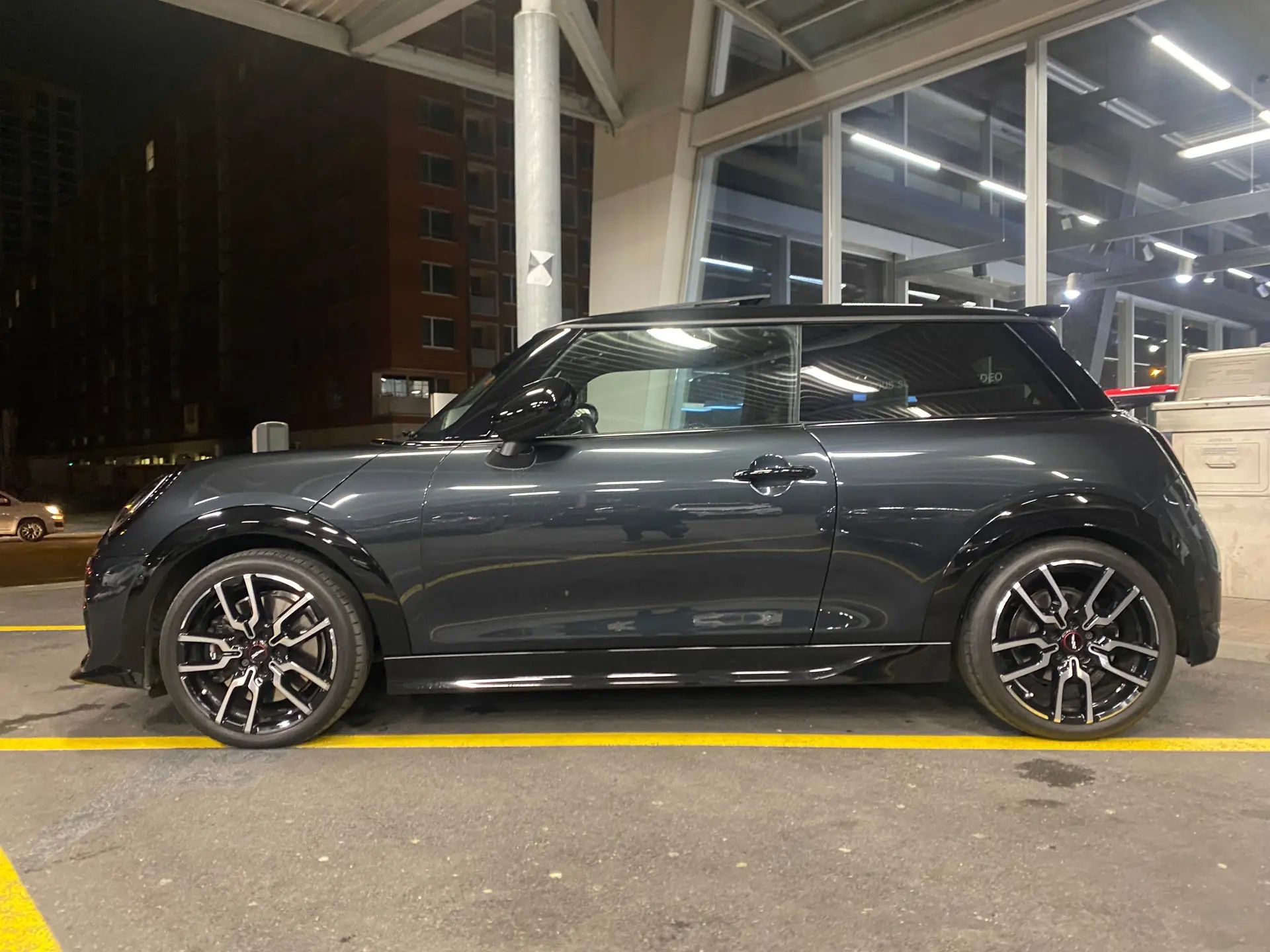 MINI Cooper 2024 occasion Geneve — 2
