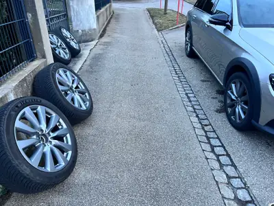 Mercedes-Benz E 220 d All-Terrain 4Matic — Break diesel robuste, 54 000 km seulement — Miniatur 15
