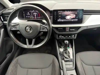 Skoda Kamiq 1.0 TSI Ambition DSG — Petit SUV urbain robuste, garantie 12 mois incluse — Miniature 10