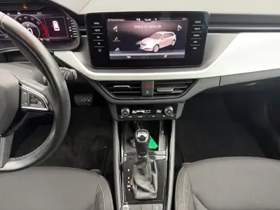 Skoda Kamiq 1.0 TSI Ambition DSG — Petit SUV urbain robuste, garantie 12 mois incluse — Miniature 13