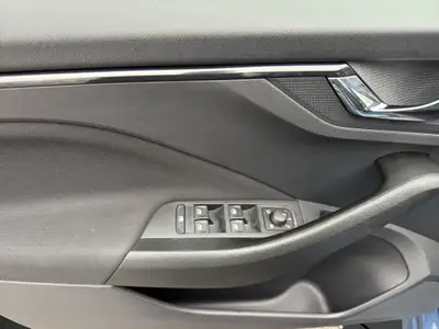 Skoda Kamiq 1.0 TSI Ambition DSG — Petit SUV urbain robuste, garantie 12 mois incluse — Miniature 21
