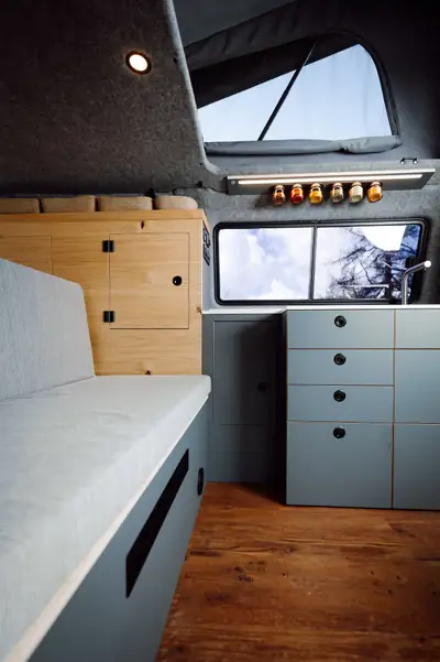 VW T3 Syncro 2.1 — Mythique camping-car 4x4 restauré, prêt pour l'aventure — Miniatur 11