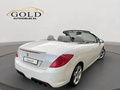 Peugeot 308 CC 1.6 Turbo — Cabriolet décapotable automatique, sans accident — Seitenansicht