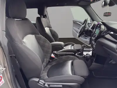 MINI Cooper Steptronic 2017 — Citadine dynamique, boîte auto, faible consommation — Thumbnail 17