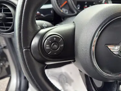 MINI Cooper Steptronic 2017 — Citadine dynamique, boîte auto, faible consommation — Thumbnail 24