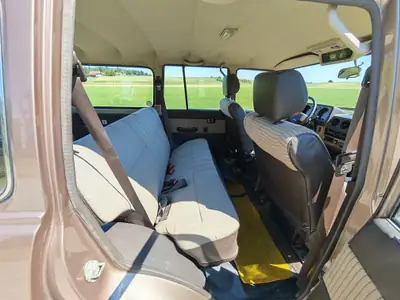 Toyota Land Cruiser HJ 61 Station — Légende 4x4 diesel, 33 ans de propriétaire unique — Miniatur 13