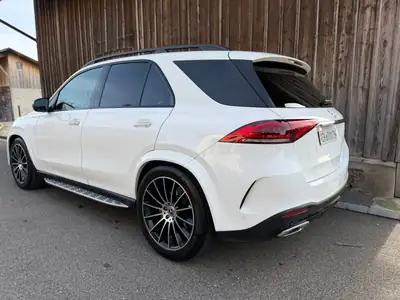 Mercedes-Benz GLE 400 AMG Line 4Matic — SUV premium diesel, équipement complet, 59'000 km — Heckansicht
