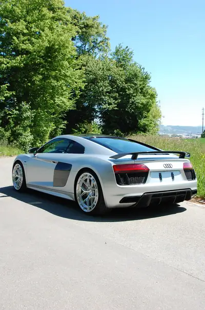 Audi R8 Coupé 5.2 plus S-Tronic — Supercar allemande, 611 ch, 28000 km seulement — Miniatur 8