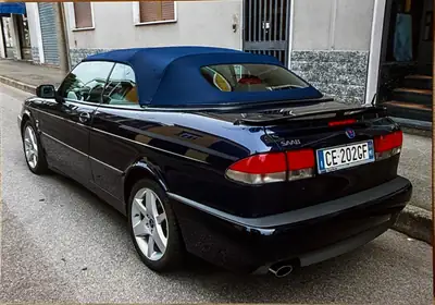 Saab 9-3 Aero Cabriolet 2.0 Turbo — Roadster suédois rare, 29.000 km seulement — fianco