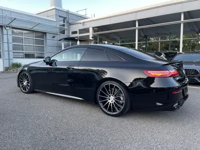 Mercedes-Benz E 53 Coupé AMG 4Matic+ — Sportivité hybride, 435 ch et finition premium — Miniatura 7