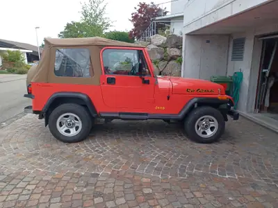 Jeep Wrangler Rio Grande 2.5L — Légende 4×4 des années 90, 83'000 km seulement — Miniatura 7
