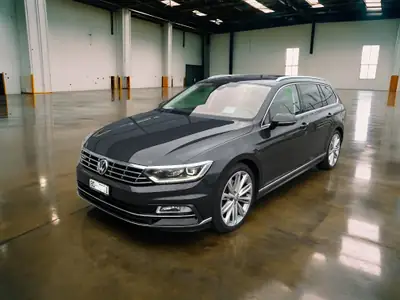 VW Passat Variant 2.0 TSI — Break premium 220 ch, équipements haut de gamme, garantie — vista esterna