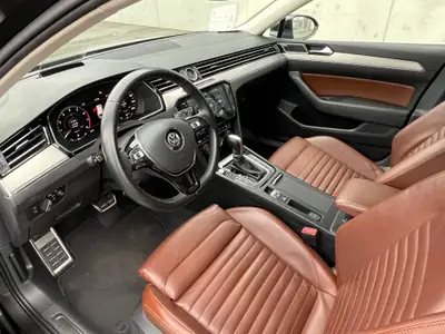 VW Passat Variant 2.0 TSI — Break premium 220 ch, équipements haut de gamme, garantie — Miniatura 10