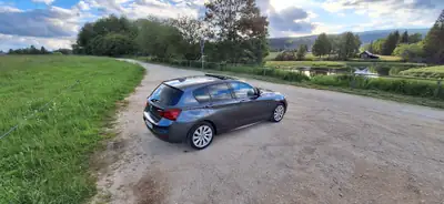 BMW 118d xDrive Edition M Sport — Diesel performant, transmission manuelle, 160 000 km — vista posteriore