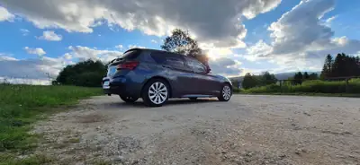 BMW 118d xDrive Edition M Sport — Diesel performant, transmission manuelle, 160 000 km — Miniatura 8