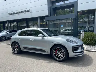 Porsche Macan S PDK 2024 — Performance et agilité, 37'000 km seulement — vue extérieure