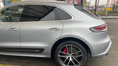 Porsche Macan S PDK 2024 — Performance et agilité, 37'000 km seulement — intérieur