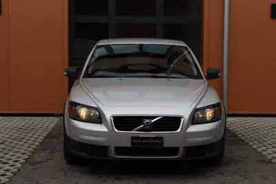 Volvo C30 1.6D — Coupé compact diesel, 56'000 km, sans sinistre — côté
