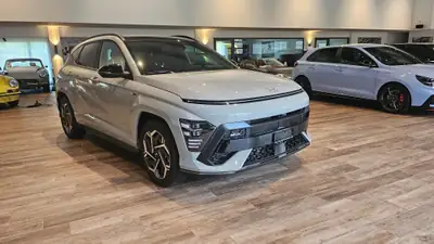 Hyundai Kona 1.6 T-GDi N Line 4WD — SUV compact dynamique, 18000 km seulement — Thumbnail 13