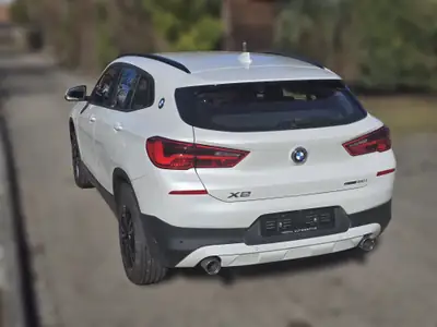 BMW X2 sDrive 20i Steptronic — SUV compact dynamique, 35 500 km seulement — fianco