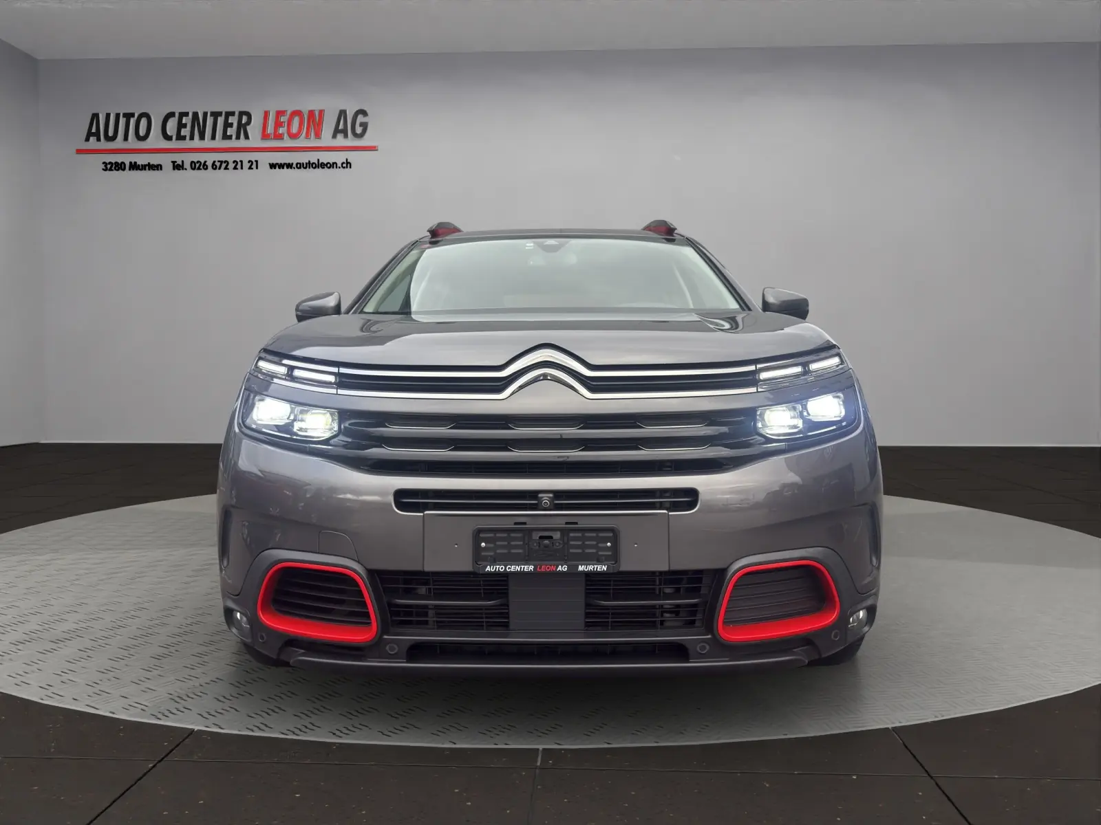 Citroën C5 Aircross 1.6 PureTech SHINE — SUV polyvalent, entretien à jour, 61'100 km