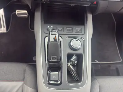 Citroën C5 Aircross 1.6 PureTech SHINE — SUV polyvalent, entretien à jour, 61'100 km — Miniatur 15