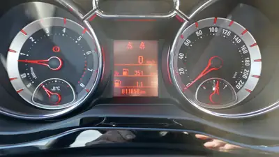 Opel Adam 1.2 ecoFLEX JAM — Citadine urbaine économe, seulement 12'100 km — detail