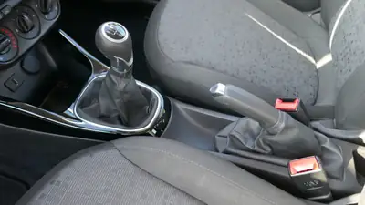 Opel Adam 1.2 ecoFLEX JAM — Citadine urbaine économe, seulement 12'100 km — dashboard